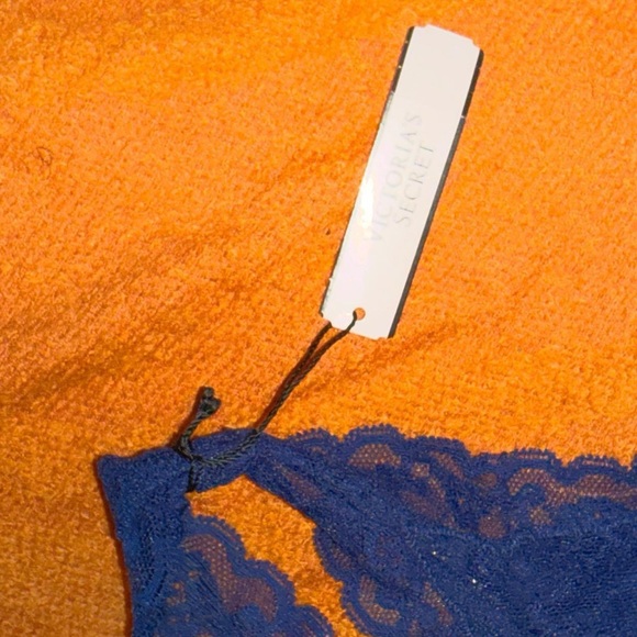 (NWT)Victoria's Secret Navy Lace and Olive Strappy Bralette Set - Picture 5 of 8